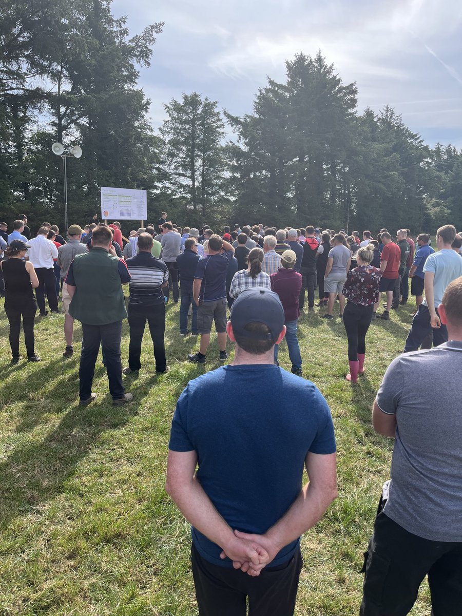 odonovandenism's tweet photo. Huge interest at the open day @farmzeroc at ⁦@shinagh⁩ #zeroc https://t.co/so8wfVqSeG