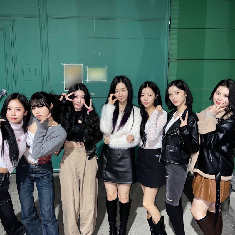 myhurai's tweet photo. #퀸덤2 스페셜 평가단(아이돌 평가단) 시시콜콜 ���보

1차 경연 - 대표곡 대결
#드리핀 #퍼플키스 #MCND #루미너스 #우아
https://t.co/QsIporbJgB

2차 경연 - 커버곡 대결
#AOA #여자아이들 #원��스 #TO1 #펜타곤 #더보이즈
https://t.co/E5GroxrTbC https://t.co/uUE5zOVYw7