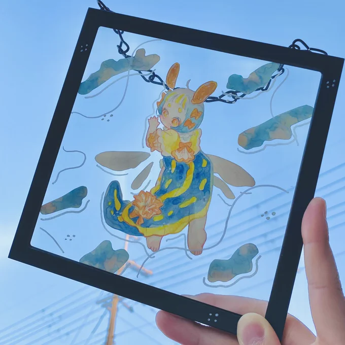 空を漂う海中生物 