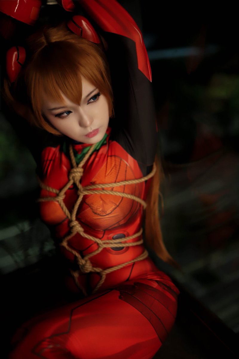 什么时候能到一千粉呢？
#绳艺 #捆绑束缚 #cosplay https://t.co/t1t407S0t1