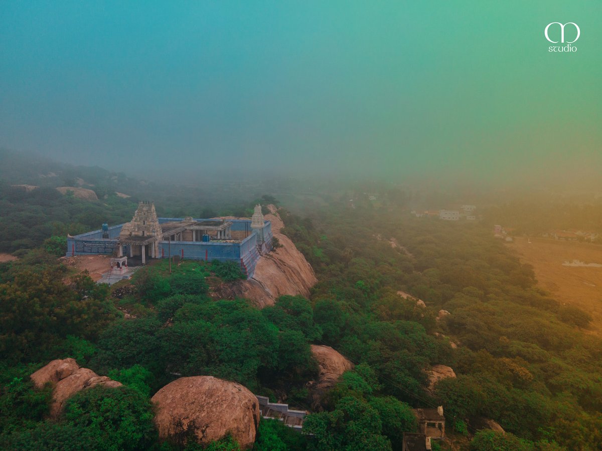 TirupurTalks's tweet photo. ஊதியூர் மலை Drone view 😍

PC 📸Mstudio Dharapuram

#TirupurTalks https://t.co/4UrCCxxTmo