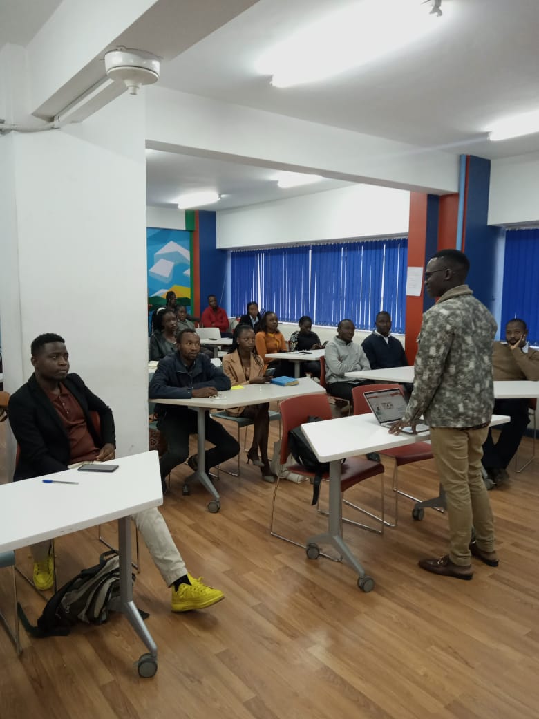 VSOKenya's tweet photo. As we wind up the Africa Climate Week, its important that we harness the power of the youths to drive climate action. 
#AfricaClimateWeek 
#GreenTide
#ClimateNegotiationKE
#LindaClimateKE
@njuguna_sam_ 
@EltonObuya 
@ChristinOgola 
@robruhiu https://t.co/80z5erDDGB