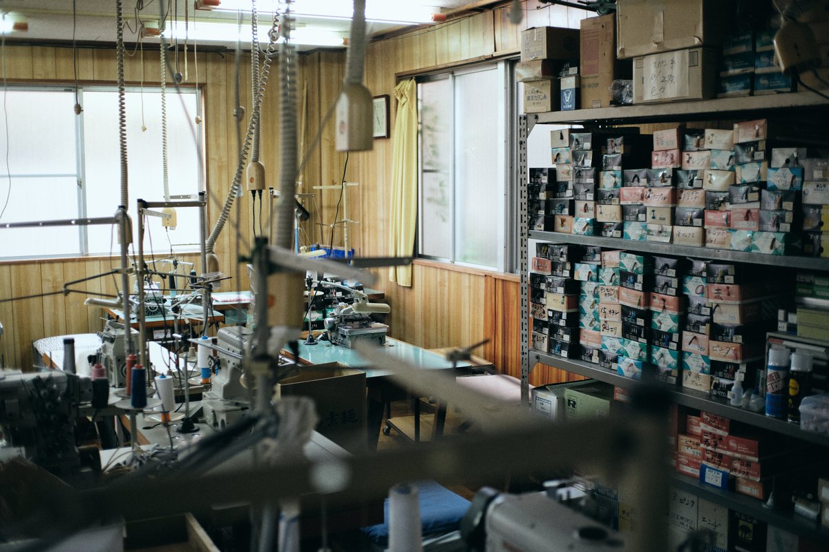 osocu_official's tweet photo. 名古屋市緑区有松の縫製工場を借りました。
OSOCUの最新情報を発信する新たな基地となります。
今回から内部を少しづつ発信していきます。
興味のある方はぜひお越しください。
https://t.co/nvBPM8q6P5 https://t.co/FMeHEnhEaQ