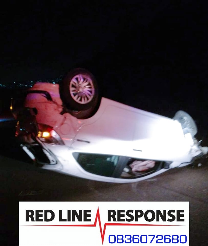 _ArriveAlive's tweet photo. One injured in a vehicle collision on the M7 https://t.co/yDkEgXqVfs
#ArriveAlive #Collision #RedLineResponse https://t.co/picL1jQcRL