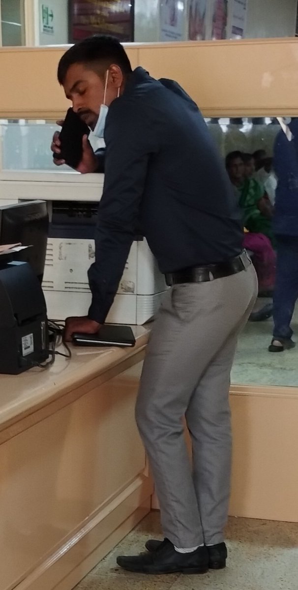 Msheshadri10's tweet photo. Today in PSG hospital semma hot 🥵 avanoda body shape 🤤🤤

Gym body  
Avanoda soothu 🤤🤤🤤 
U feel this guy and masturbate
And comment ur feelings while u see this pic https://t.co/pH9DStpq1N