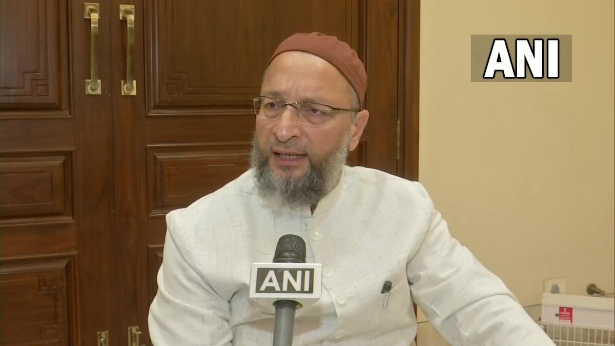 ANI's tweet photo. I also hope this INS Vikrant will give PM Modi the courage to speak up about China which has occupied 10 villages of our territory. Hope the INS will give him enough strength to take China's name in the parliament:  AIMIM chief Asaduddin Owaisi https://t.co/GgPjk1Blj7