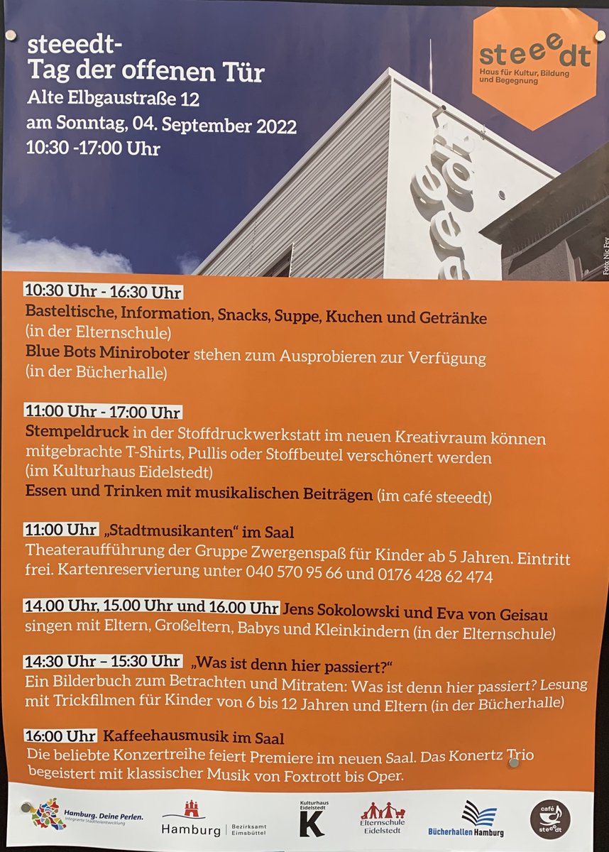 BA_Eims's tweet photo. Das "#steeedt" steht: Neues Zentrum im Herzen von #Eidelstedt - mit Kulturzentrum, Bücherhalle, Elternschule, Cafe. Sonntag ab 10.30 Uhr Tag der offenen Tür für alle mit großem Programm. https://t.co/6RKiWBpwcH