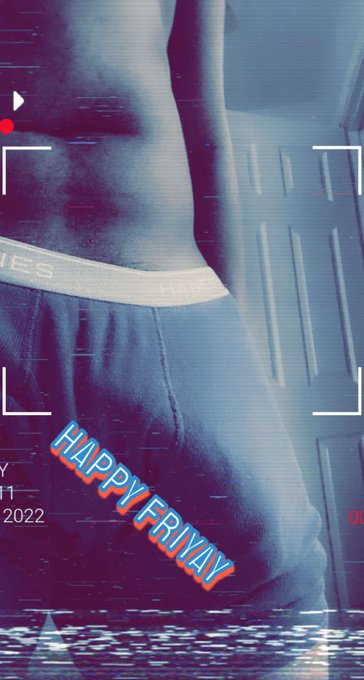 Who wanna unpack him this morning?😈😈 #adultsonly #HappyFriday #demontime https://t.co/GPZ6Y3JVsc<a href="/tag/adultsonly"class="tags">#adultsonly</a><a href="/tag/happyfriday"class="tags"><span>#happyfriday</span></a><a href="/tag/demontime"class="tags"><span>#demontime</span></a>