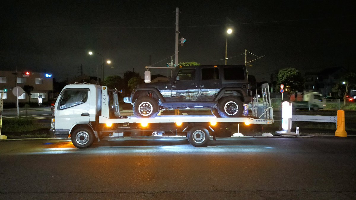 ORC_T's tweet photo. 【ぶらり積車の…♪】
今日はご購入頂たい #ラングラー を納車しに 葉山町近辺へ!
#積車 #積載車
#fuso #キャンター
#納車 #故障車 #引き取り
#オフロードセンター
#オフセン #offroadcenter
#東京 #府中市
#積車でGO
#ぶらり積車の旅
#積車でドライブ https://t.co/LCrDjOdvvG