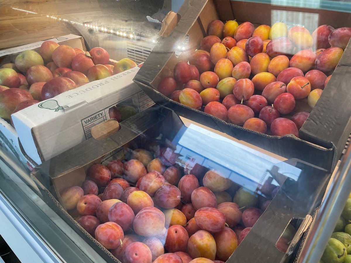Local fruits in today, we’re open until 3pm today and 9am-1pm tomorrow, free parking and a warm welcome 😃