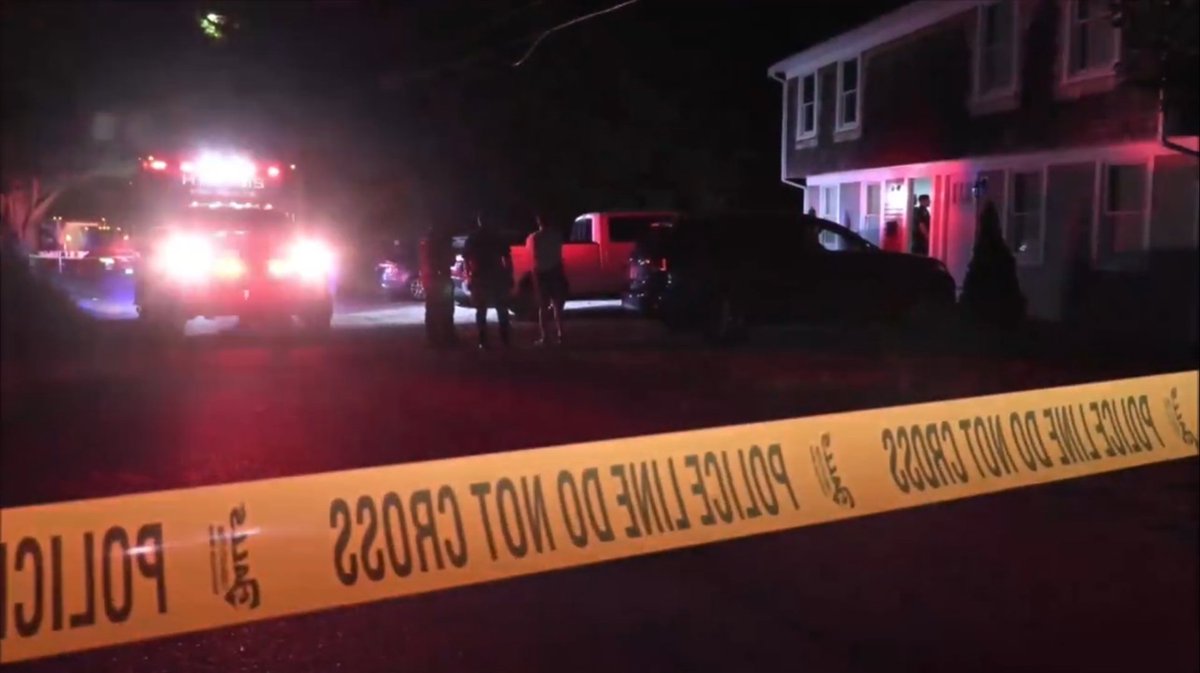 #BREAKING: Detectives and Crime Scene personnel are currently working a death investigation at a home on Murray Way in #Hyannis this morning. @MariSalazarTV will be live at the scene with the updates as we get them this morning on #TodayInNewEngland. #7News