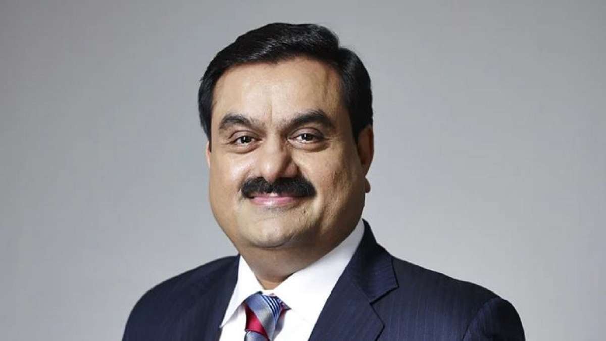 Bharatify_'s tweet photo. Gautam Adani is now the 3rd richest person in the world.
His net worth is $143 bn as on Aug 31, 2022 according to Bloomberg Billionaire Index.
#adani #gautamadani #economy #business #asia #businessnews #bharatify https://t.co/Lj6nwiRXGA