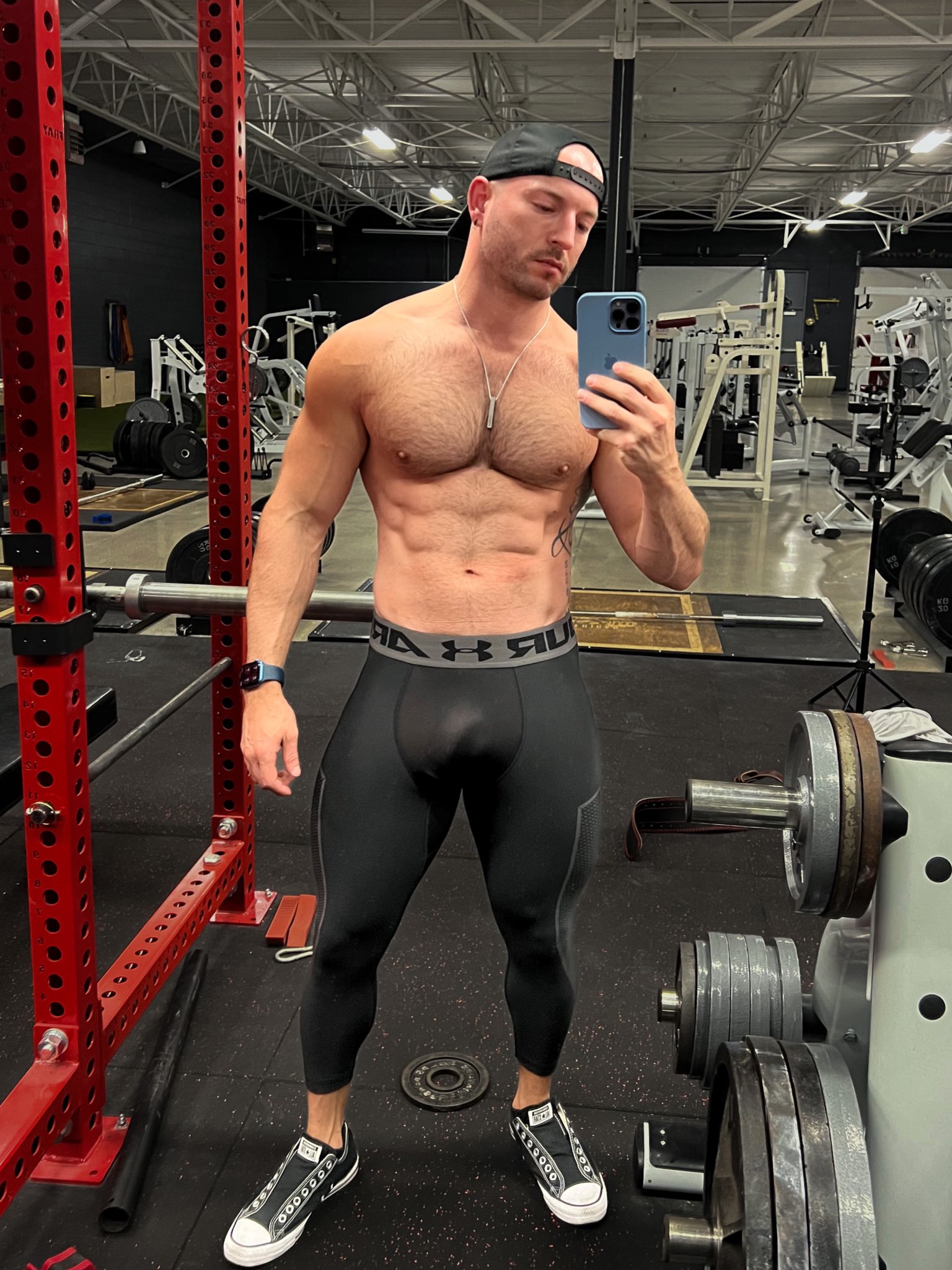 Ken on Twitter "Tights on leg day hit different 💪🏼 https//t.co
