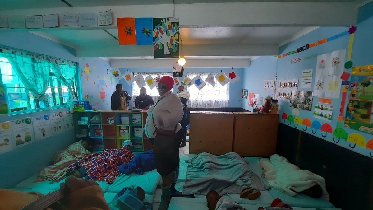 GuerreraCasas's tweet image. Jean Mpati runs Nolukhanyo ECD in Langa. Today she showed us around &amp;amp; spoke about the work she is doing along with the ECD forum to improve children's nutrition.. a complex issue without a doubt  #foodlearningjourney @WCEDP @FoodSecurity_za @SAFoodlab