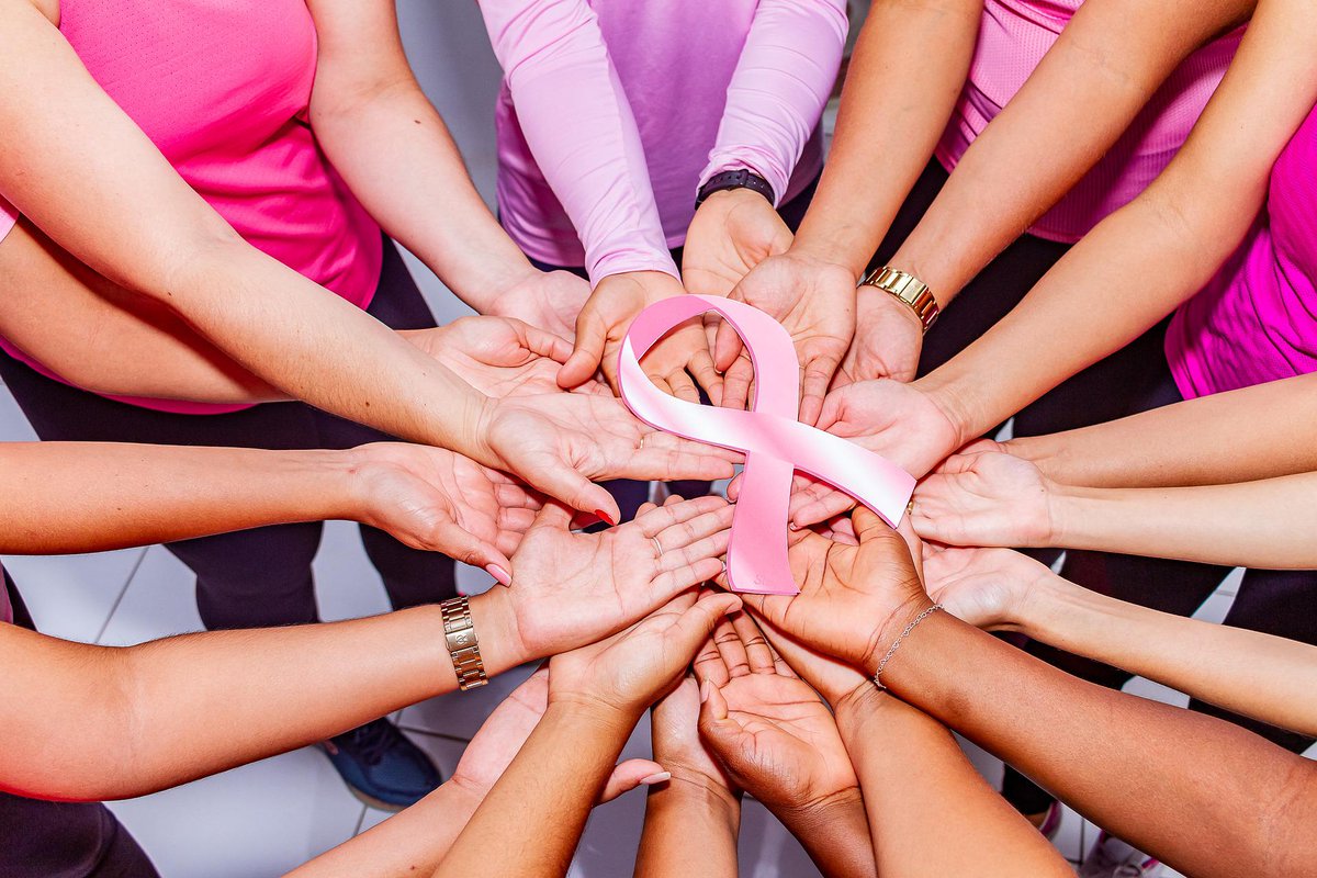 BiobancoIdISSC's tweet photo. Hoy 19 de octubre, Día Mundial del Cáncer de Mama, desde el Biobanco del IdISSC queremos resaltar la importancia de concienciar y sensibilizar en la prevención y en la investigación de esta enfermedad.
#somosclinico https://t.co/V3oOBwbVJ8