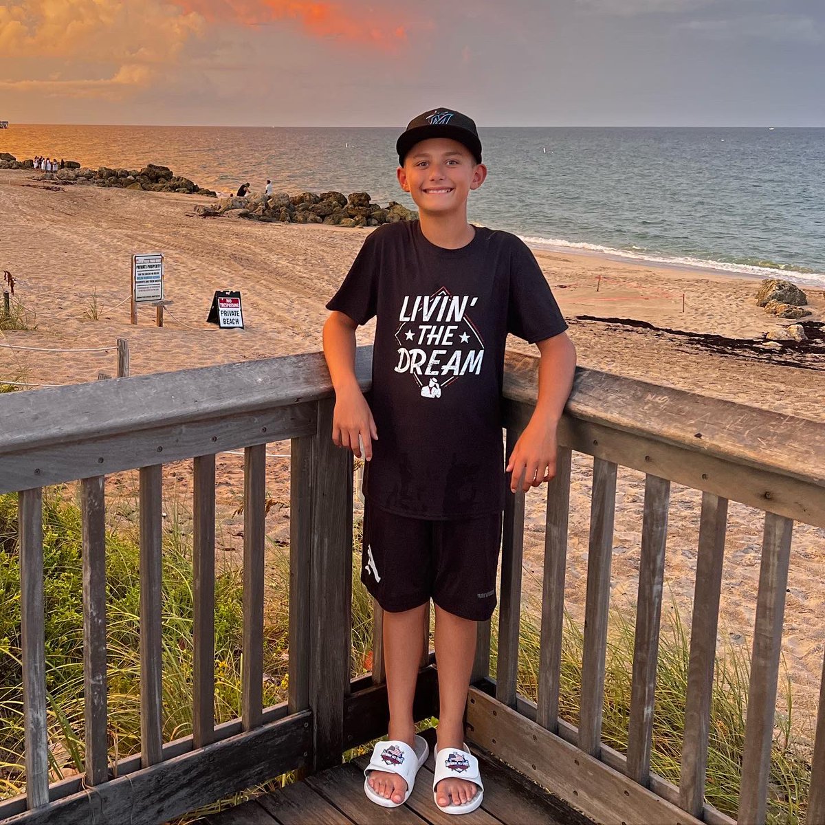 DigmiNation's tweet image. From fielding ground balls to fun in the south Florida sun…

It’s been a summer of “Livin’ The Dream” for 11u baseball player Jack Byers •

#LiveDreamBe #Digmi #TipYourCap #TheGuyInTheTie #LiveDreamBeDigmi  #DigmiNation #DigmiDoesIt #LivinTheDream