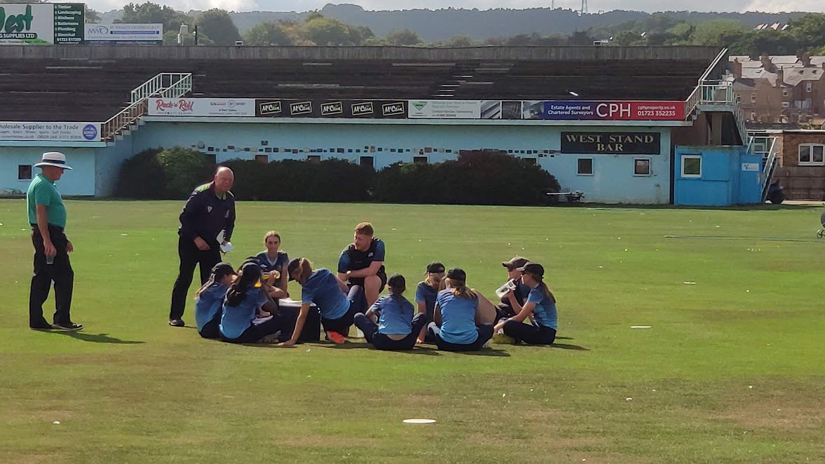 RobJohnsonYCB's tweet photo. 🏖 A brilliant day at @ScarboroCricket yesterday and great experience for the U13 girls to finish their season at North Marine Road. 

👏🏻 Another great set of girls with bags of talent who have been a pleasure to work with this summer! 

🤝 Thank you to Scarborough for hosting! https://t.co/LPQzNNRoHE