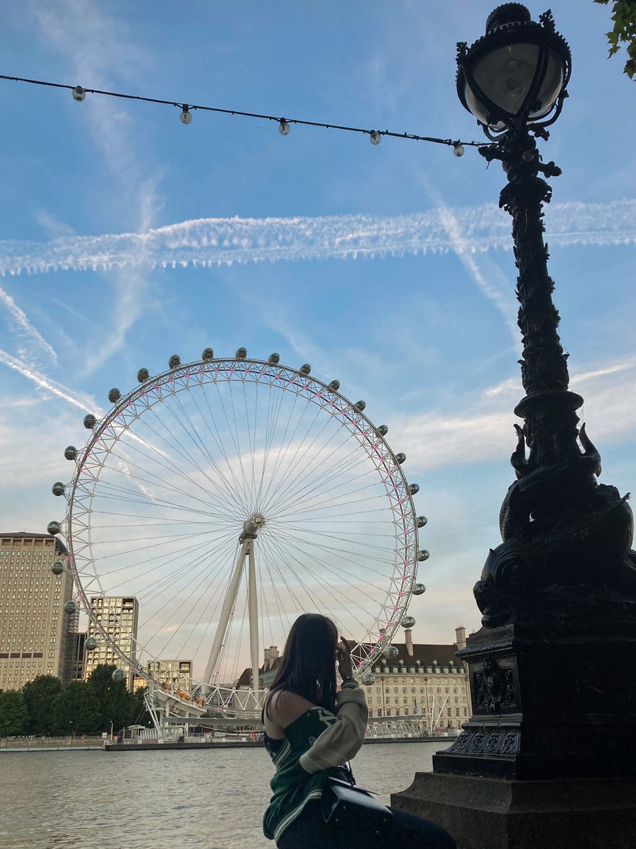 _EscapeToEarth's tweet photo. ✨ Coming Soon … ✨
New post pending so stay tuned 🫣
.
https://t.co/mJ3f9A9joV
.
#EscapeToEarth #TravelBlog #Blog #Blogger #London #LondonBlog #LondonOnABudget #BudgetTravel #BudgetTraveller #TravelOnABudget https://t.co/8qpERFRIpY
