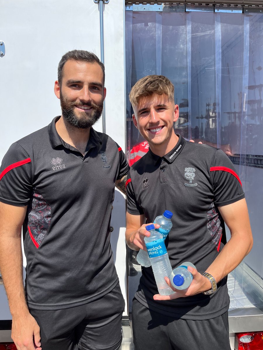 Country_Wise's tweet photo. In the recent Summer heat wave, as part of our partnership with @LincolnCity_F the club handed out complimentary 500ml bottles of water as supplied by @Country_Wise to fans on match day .
We were only too willing to help out!
#stayhydrated #football #bottledwater https://t.co/qorxPvAzUC