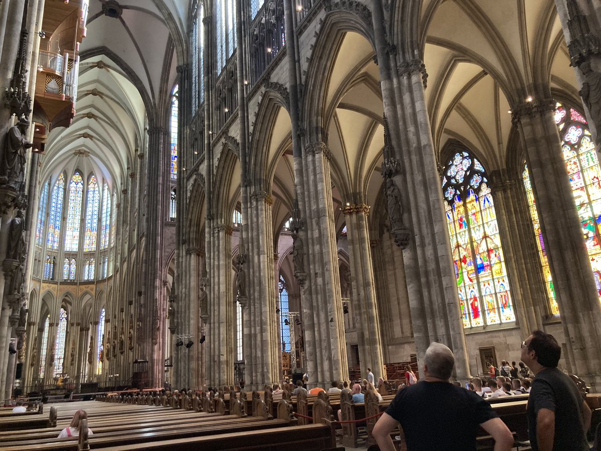 euro_tour's tweet image. ケルン大聖堂。