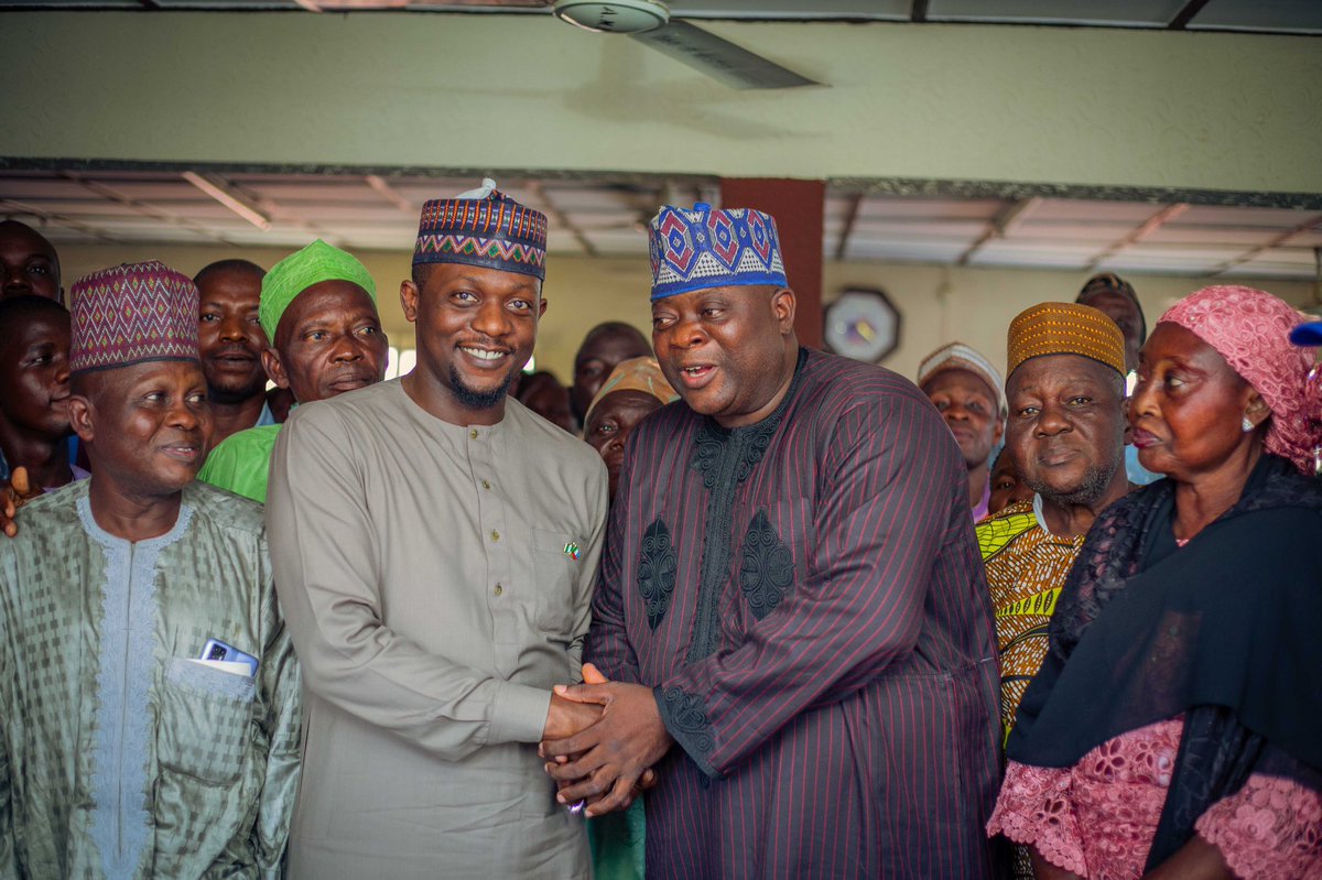 MuktarShagaya's tweet photo. As part of our consultation and courtesy visit series, I was at the secretariat of Association of Master Bakers of Nigeria, Kwara State Chapter, under the leadership of the state chairman, Alhaji Abdulfatai Akano (Alaba Bread). https://t.co/FDDRXEwLuX