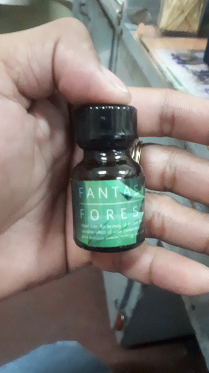 r_tabal's tweet photo. Forest Fantasy mega aroma natukamn ko din ito sarap din ng scent nito nakahorny.. hanip... dm or txt lng mga kaalters.. https://t.co/ICkIcEkh1T