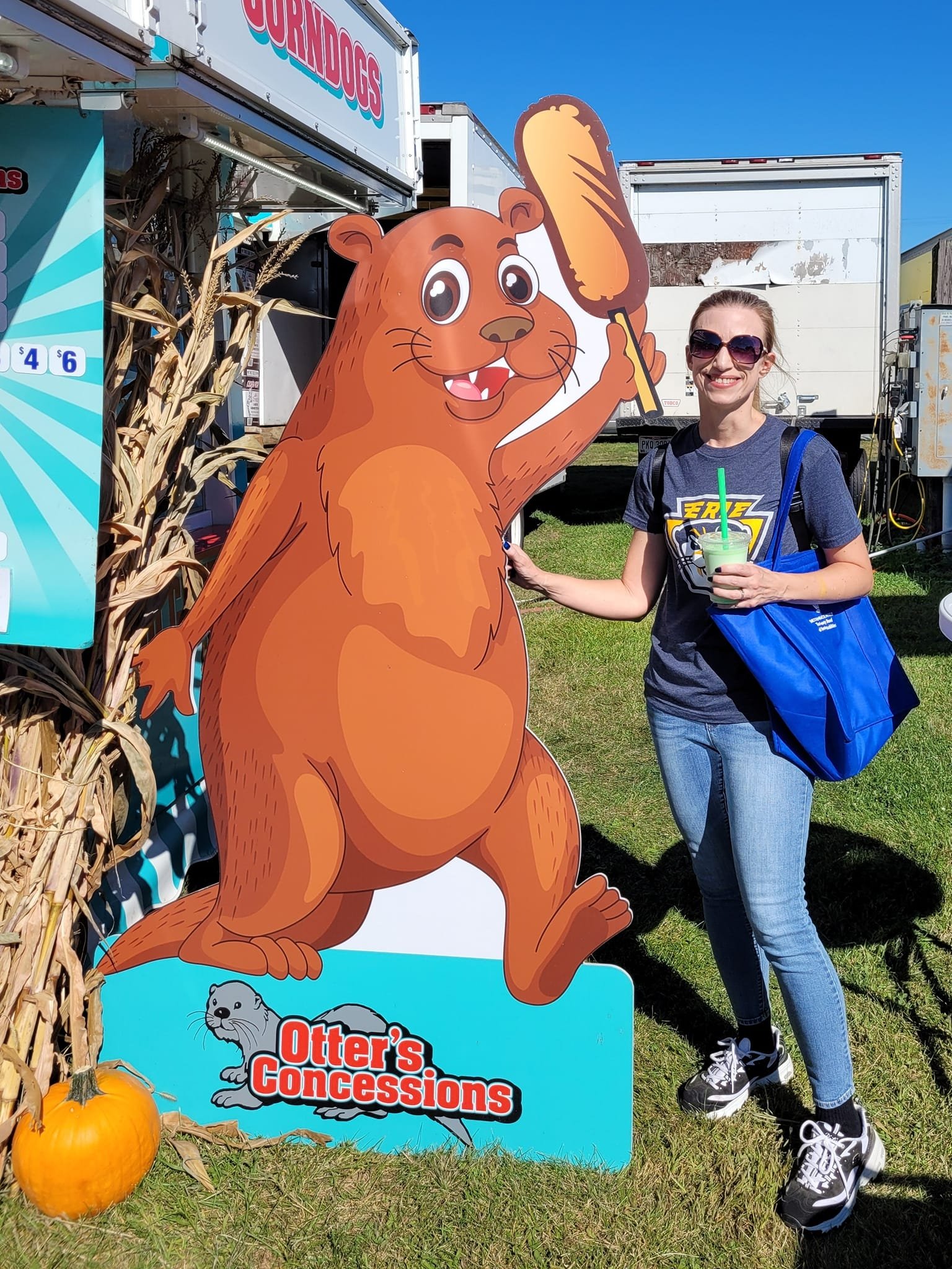 Wynfreya on Twitter "At the fair yesterday, *had* to get a pic with