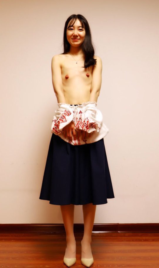 smckcos's tweet photo. 北京银行—孙莹心

图片233张，视频34部

(1.34G)(15元)

（购买联系方式，查看推特置顶） https://t.co/UlDXth3zIf