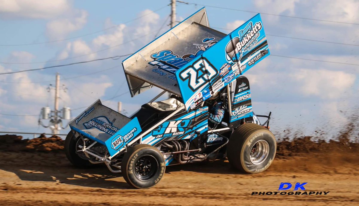 JKiserRacing23's tweet photo. Ittttsss Raaaace Daaaaay for the  #BH41 @VantageAthletic #NAPAofBryan #JimmyBukketts #BurdueInsurance #ShellukesBar #AmericanDrainSolutions #SpankysPizza #AutomaticFireProtection @keizerwheels #FremontFence @BRStuned #BillStrong #23 @atticaracewyprk vs the @AFCS_Sprints. $$$$ https://t.co/U4KwyVCKS8
