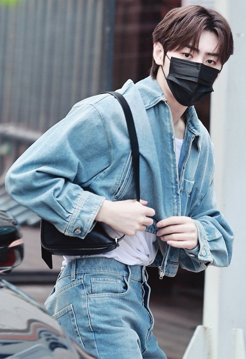 simfied's tweet image. 