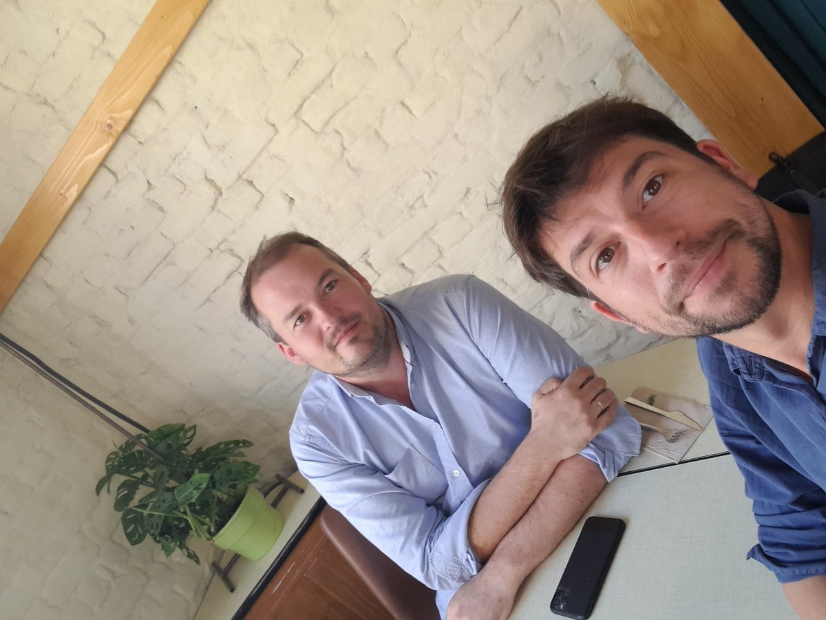 Martin_davidb's tweet photo. Bravo à l'équipe du "Tok Ici", nouveau café-restaurant au cœur des Bois Blancs !  Foncez-y à partir de demain ! C'est frais, bon... et sous statut coopératif, vive l'économie sociale et solidaire ! #Lille #ESS https://t.co/kHKqVrkqGm