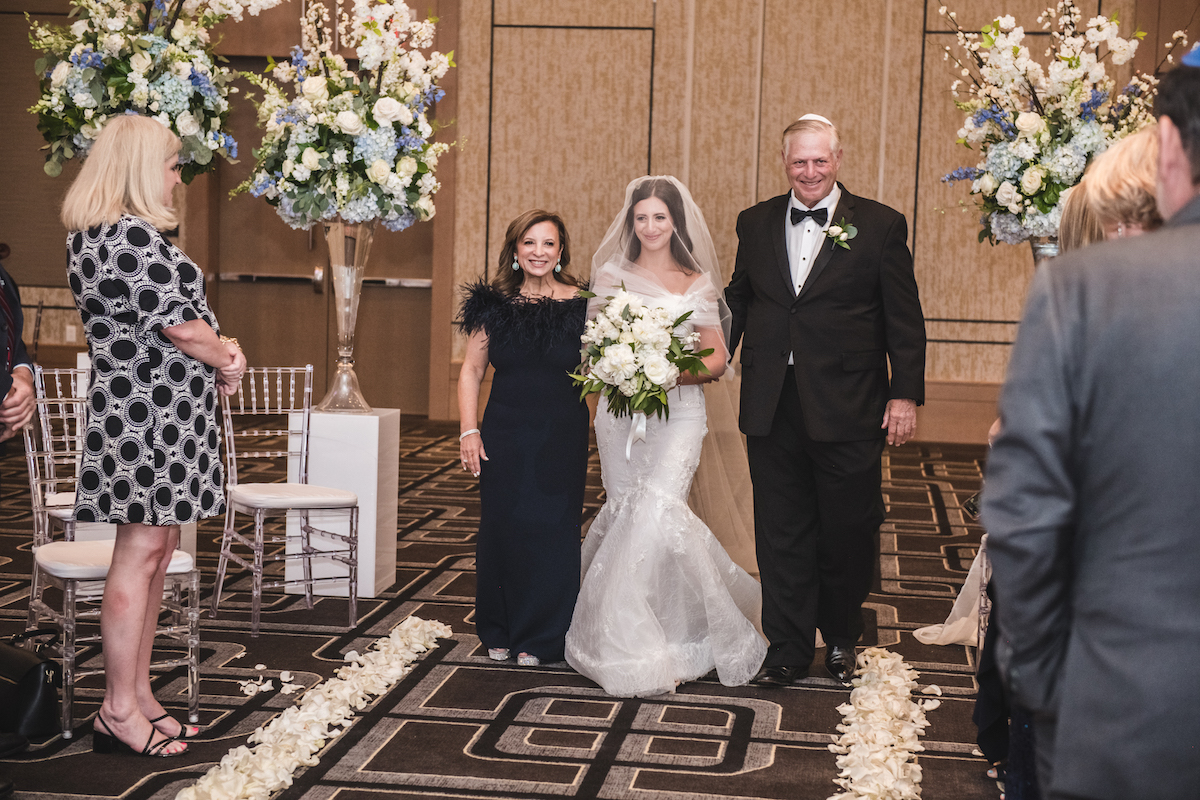 RuthSpirer's tweet photo. Jewish custom has the bride and groom being escorted down the aisle, each by their parents. We provide you with a boutique wedding planning experience specializing in Jewish weddings and guide you through every step. https://t.co/kxG05S5t4z