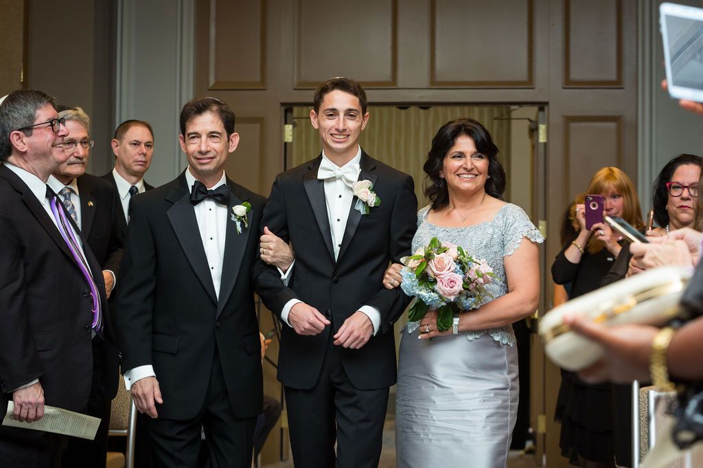 RuthSpirer's tweet photo. Jewish custom has the bride and groom being escorted down the aisle, each by their parents. We provide you with a boutique wedding planning experience specializing in Jewish weddings and guide you through every step. https://t.co/kxG05S5t4z