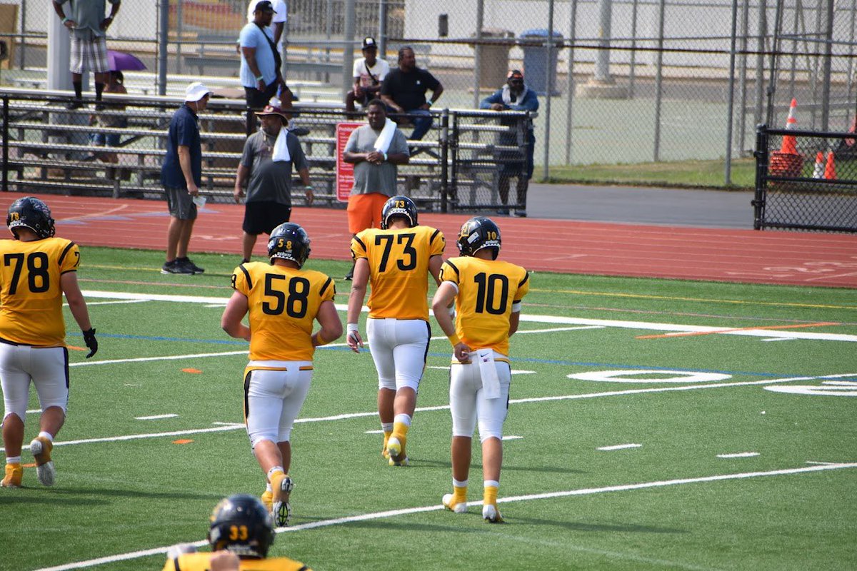 Game day- let’s roll <a href="/krueg73/">peyton krueger</a> <a href="/Jordanmayer33/">Jordan Mayer</a> <a href="/johnjanusek30/">john</a> <a href="/vinnie_heller3/">vinnie heller</a> <a href="/BrodyEvans15/">Brody Evans</a> <a href="/Bryceheller14/">Bryce heller</a> <a href="/wpialsportsnews/">The Content King Sports Media</a> <a href="/tj_jungle/">The Jungle</a> <a href="/TribLIVE/">TribLIVE.com</a> <a href="/Cover3_ATH/">Cover Three Athletics</a> <a href="/MVI_sports/">MVI Sports</a> <a href="/WPIAL_Blitz/">WPIAL Blitz</a> <a href="/PGSportsNow/">Post-Gazette Sports</a>