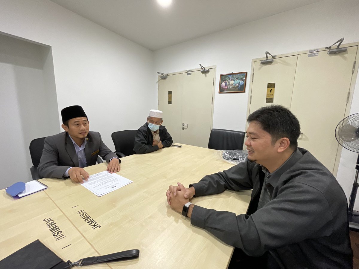 2/9/2022| Alhamdulillah, selesai Mesy.Penyelarasan Teks Khutbah Sempena Hari Profesion Teknikal Negara 2022 yg dihadiri, YBrs. Ir. Hj Ashlie Ab Rahim, <a href="/ashrahim/">ashrahim</a> Ketua Bahagian Sekretariat CDPK bersama Majlis Agama Islam Sarawak

موݢا رضا الله برسام کيت سموا
<a href="/masribaharuddin/">Masri Bin Baharuddin</a>