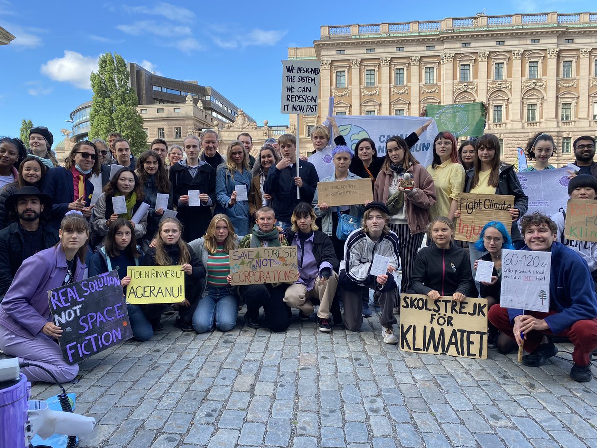 School strike week 211. Next Friday we take it to the streets again, before the election. We meet up at Sergels Torg at 12.30. See you there! #FridaysForFuture #ClimateStrike #SchoolStrike4Climate