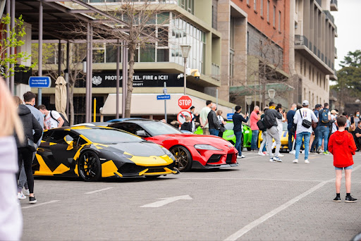 MelroseArch's tweet photo. We are excited for this weekend’s display of spectacular supercars on Whiteley Rd from 12h00 to 14h00. Supercars you ask? We’re talking Maserati, Lamborghini, McLaren, Porsche, Ferrari and more! 
#OnlyAtMelroseArch #MelroseArch #AllWhiteSpring #Sculptx #Sculptx22 https://t.co/OpXZ0ITo4s