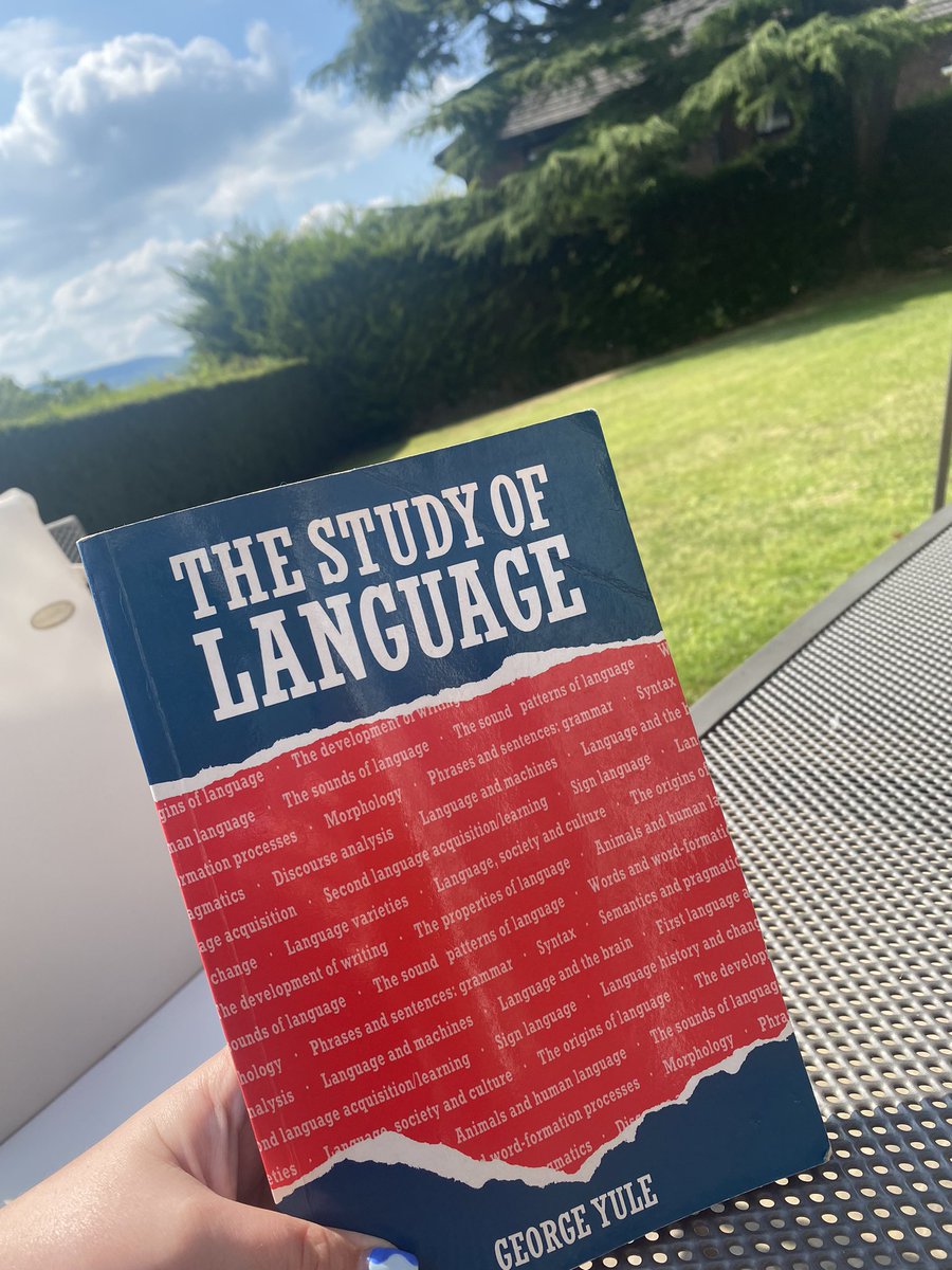 Jennie_evs_SLT's tweet image. First book of September and my #SLT2B journey; The Study of Language, Yule. 
The countdown to uni is well and truly ticking away!📚
Any reading recommendations for a #SLTstudent is greatly appreciated 😊