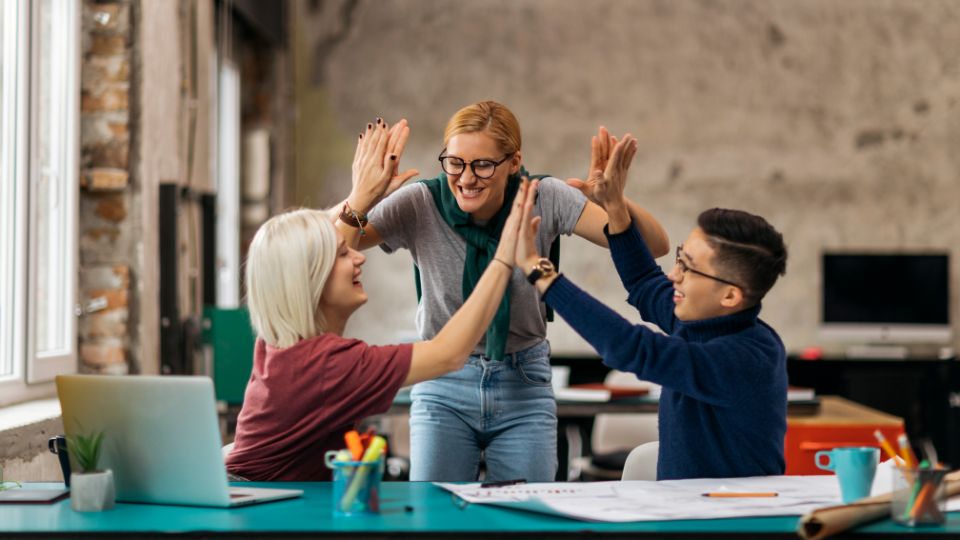 Cre82Convert's tweet image. Okay, I get it. Having a website may not be your main focus in business right now however, if you don’t give your prospects what they need to check you out, you could lose out. Click here to arrange a time for us to talk ow.ly/YTlc50KyCsG
create2convert.co.uk