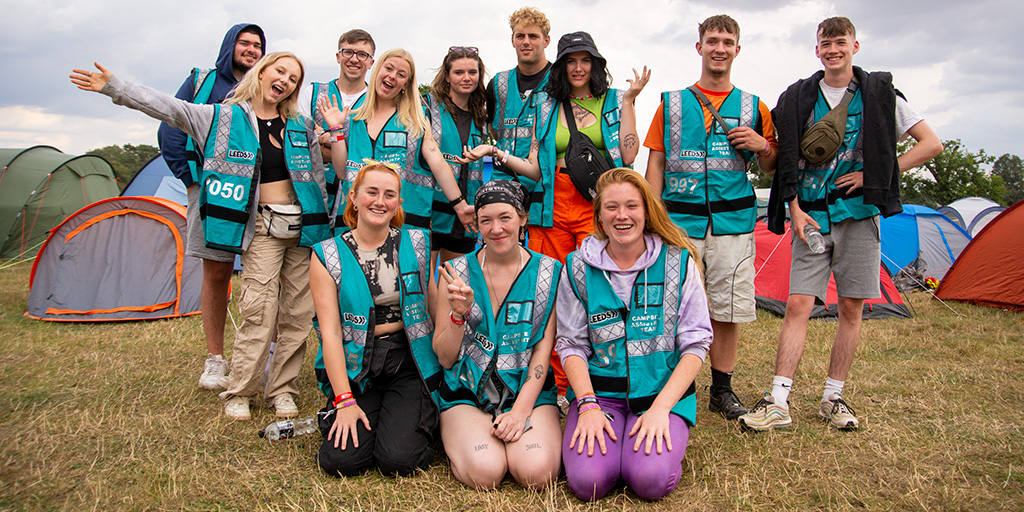 Thank you to the 1,500 volunteers who joined us <a href="/OfficialRandL/">Reading & Leeds Fest</a> last week - our biggest team since pre-pandemic! 🙌

Applications to volunteer at #ReadingFestival and #LeedsFestival 2023 will open in early 2023 - see you there! ❤️💛

👉 ow.ly/CPI850Ky7U8