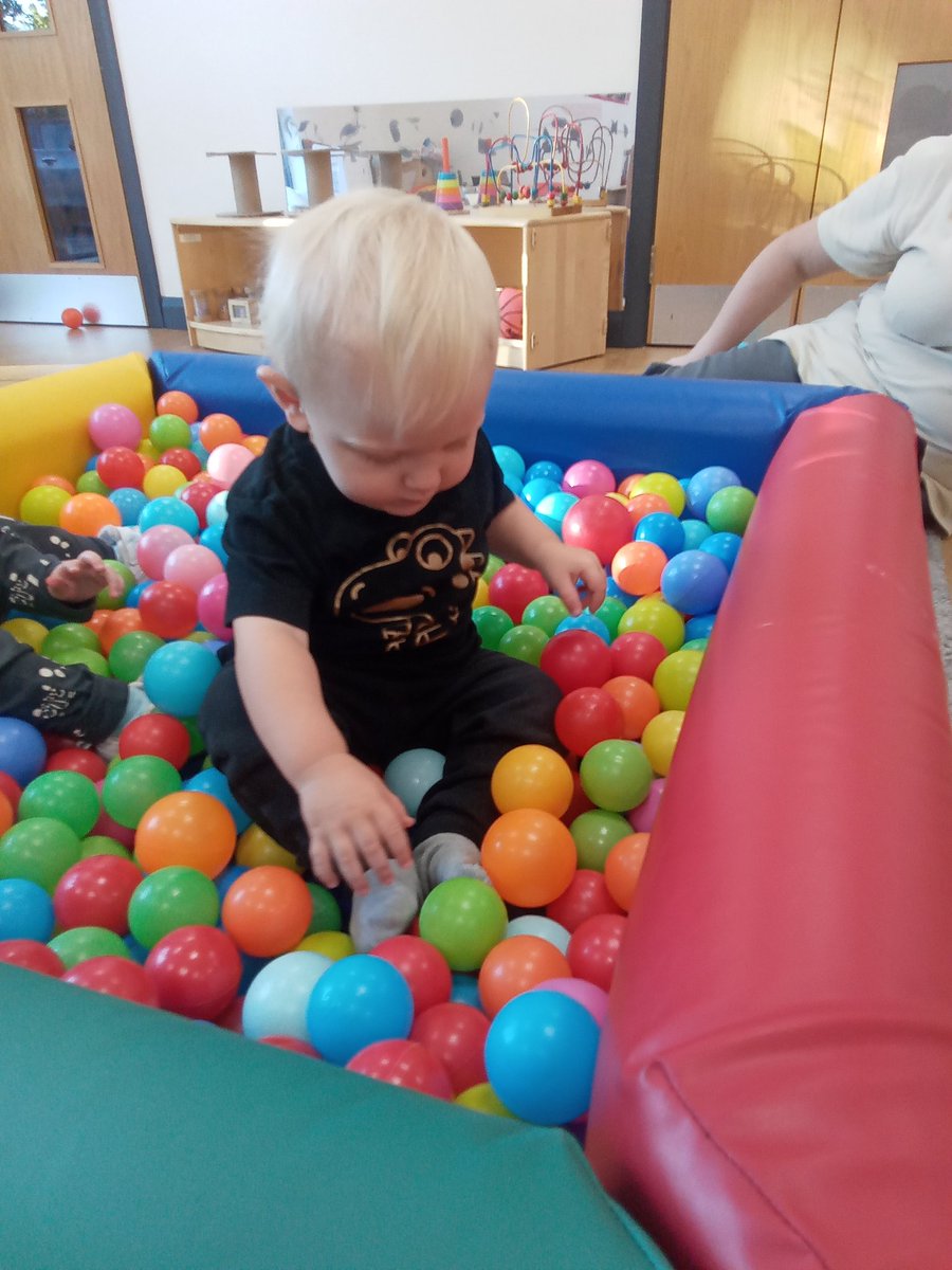 AshbridgeMaxy's tweet photo. It's that time of year when some of our beautiful Snowdrops will be starting their new adventures in our 1-2s classrooms next week so we thought it would be nice to have a ball pool party #Ballpoolfun #Growinguptofast https://t.co/E8HiRqYZJO
