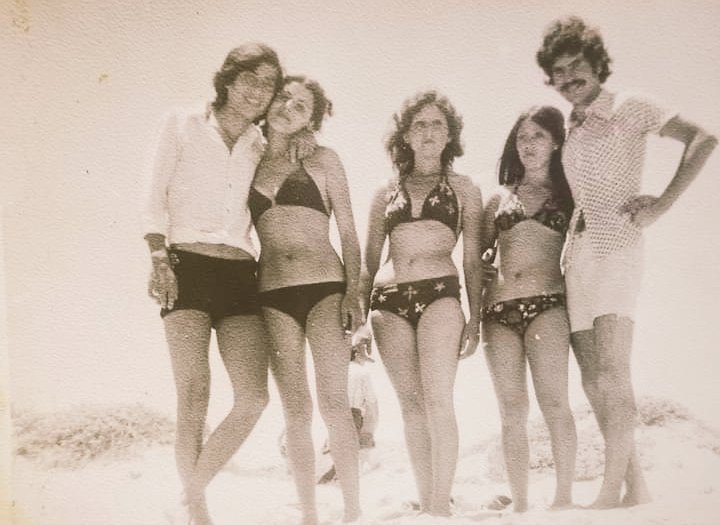 Viejostiempos9's tweet photo. #ElTabito 1974, #playa #años70 #Verano #fotosantiguasdeChile https://t.co/QkO4a2rIgt