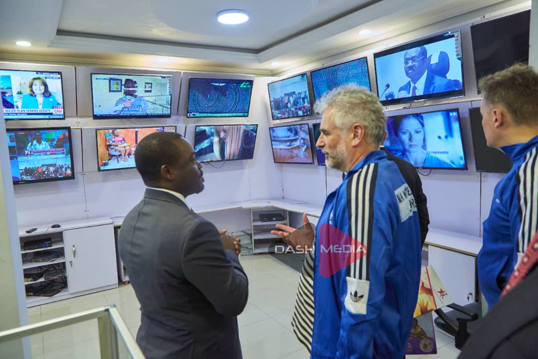 Canada in Cameroon: Delighted to meet Bony Dashaco in Douala and learn of <a href="/dashmedianews/">DASH MEDIA OFFICIEL</a>’s international expansion plans.🇨🇦🇨🇲