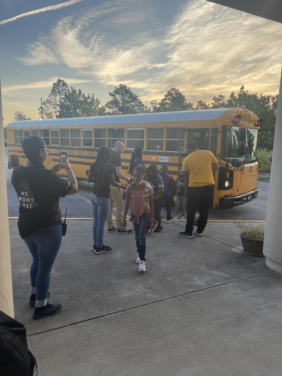 DrSumpterAP's tweet photo. 1st AVID COLLEGE FRIDAY of the year with the @BenedictEDU Track and Field Team! @ConderStars @PaulaChina1 @TammerRoberts  @rbhenderson_7 @RichlandTwoAVID https://t.co/aU1eSr8eKL
