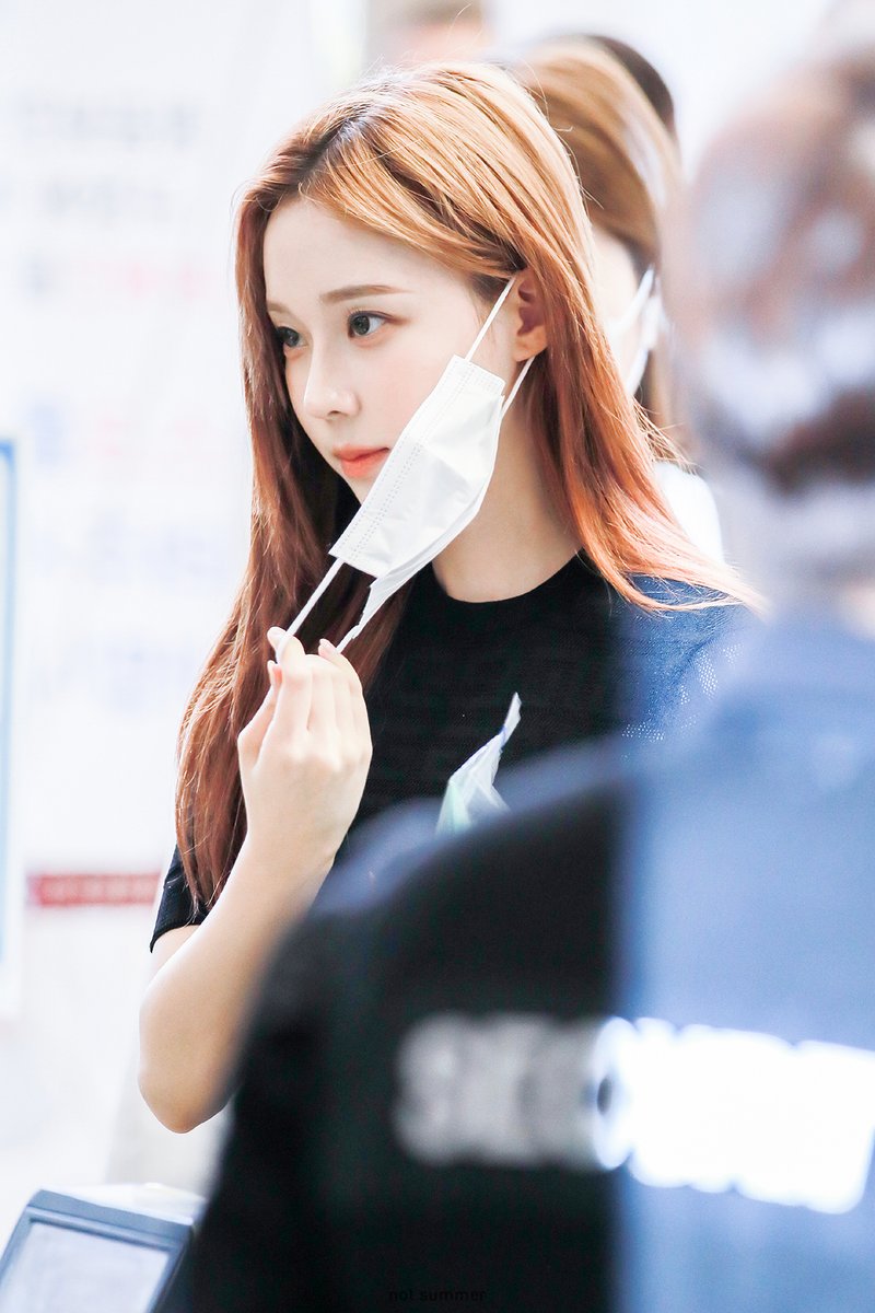 is_not_summer's tweet photo. 220902 #aespa #WINTER #에스파 #윈터 https://t.co/cXqbiskeoU