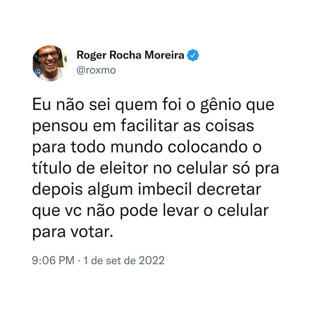 slpng_giants_pt's tweet photo. Olá Roger, vamos te ajudar com esse raciocínio! 😀

Você não precisa do celular na cabine para votar, apenas mostre o celular com seu e-Título para o mesário e deixe o celular na mesa. Não é muito difícil 🙄 https://t.co/zfnBw6dJan