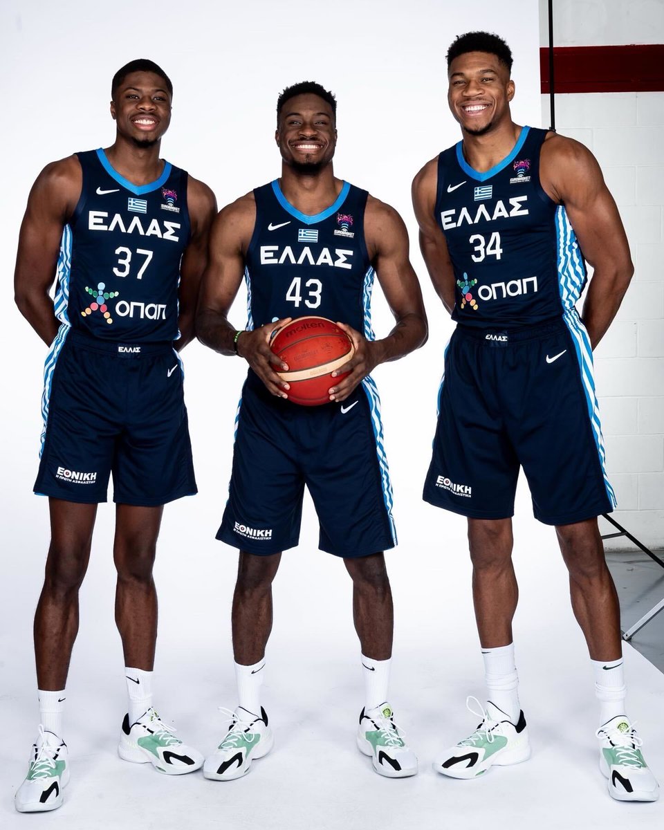 F.O.E. <a href="/Kostas_ante13/">Kostas Antetokounmpo</a> <a href="/Thanasis_ante43/">T. Antetokounmpo</a>
