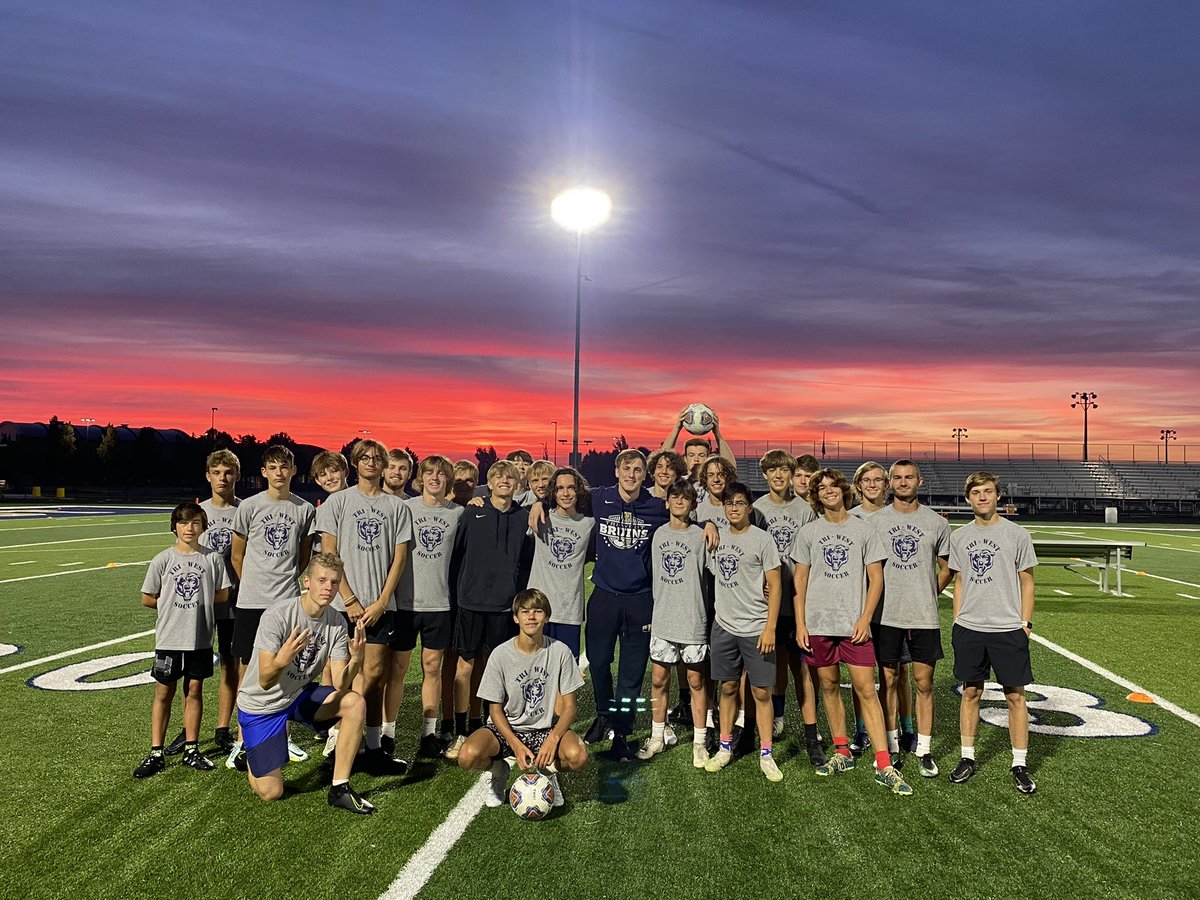 TWBruinsSoccer's tweet photo. Surprise guest at practice this morning.  Former Coach and current Marine, Sam Sorgius dropped in to speak to the team.  @triwestsports https://t.co/N8VN1zbfHS