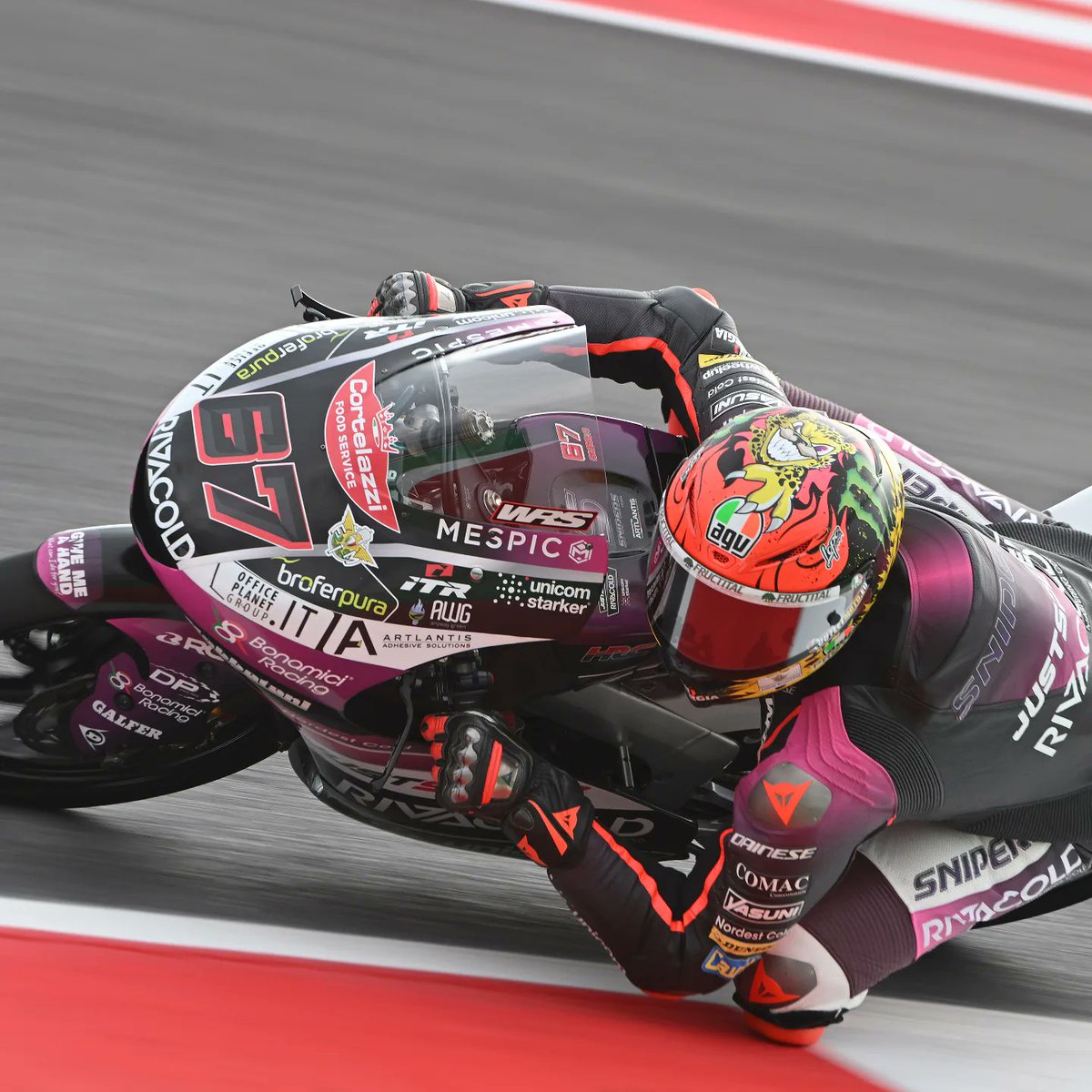 SnipersRacing's tweet photo. FP2 โ
๐#sanmarinogp ๐ธ๐ฒ
@M16NO
@surraalberto
#SnipersTeam #SnipersFan #Snipers #moto3 #MotoGp2022 #MotoGp #motogp22 https://t.co/V7uPStIFkt