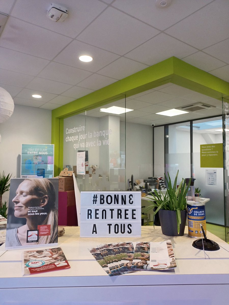 Ccm556's tweet photo. Bonne #rentreescolaire2022 à tous ! Nous sommes heureux de vous retrouver après un été ensoleillé :)) https://t.co/sPumZM26RK